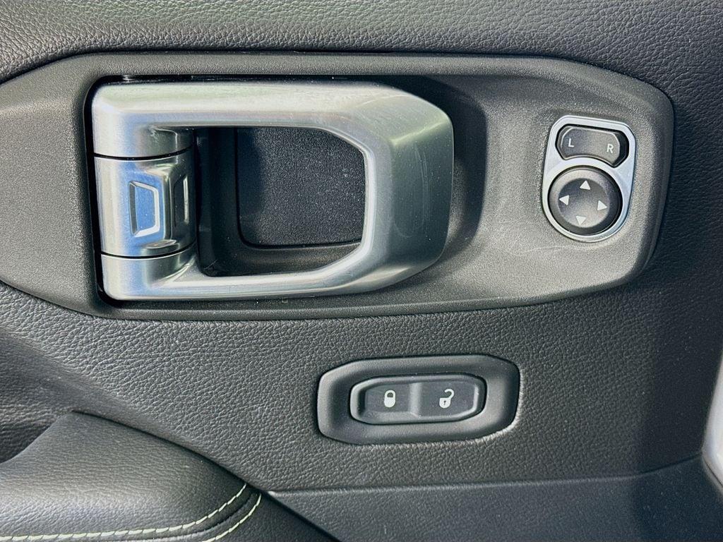 used 2020 Jeep Wrangler Unlimited car, priced at $30,027