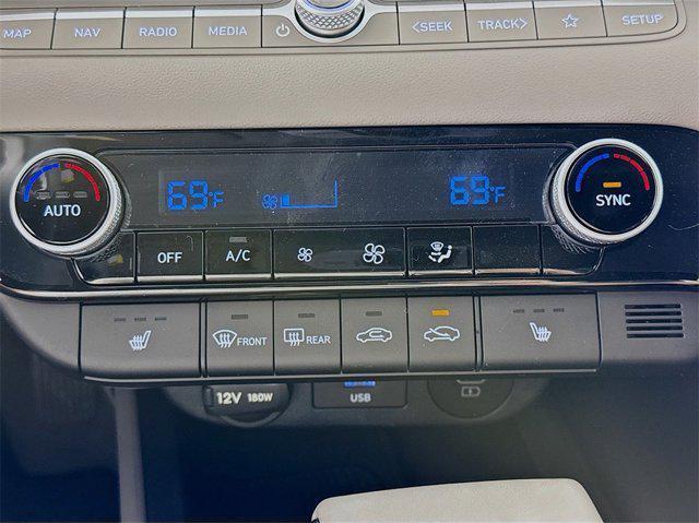 new 2025 Hyundai Elantra car, priced at $25,748