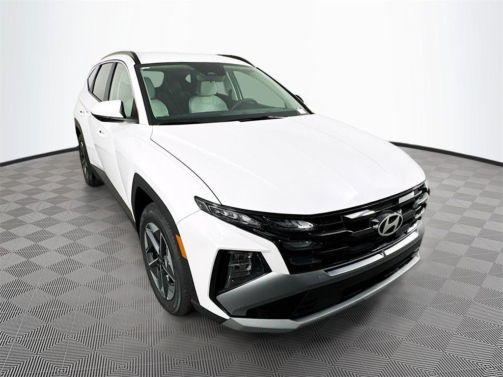 new 2025 Hyundai Tucson car, priced at $30,071