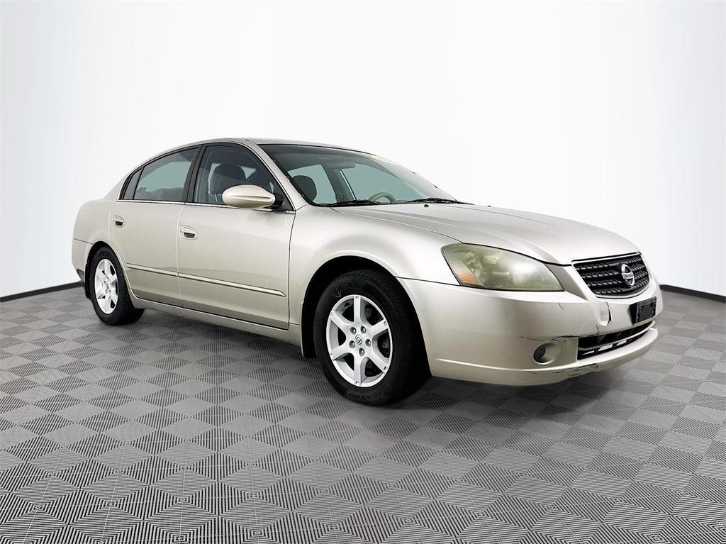 used 2006 Nissan Altima car, priced at $10,287