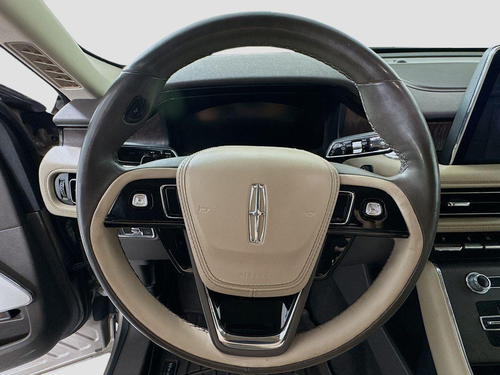 used 2020 Lincoln Aviator car, priced at $29,104