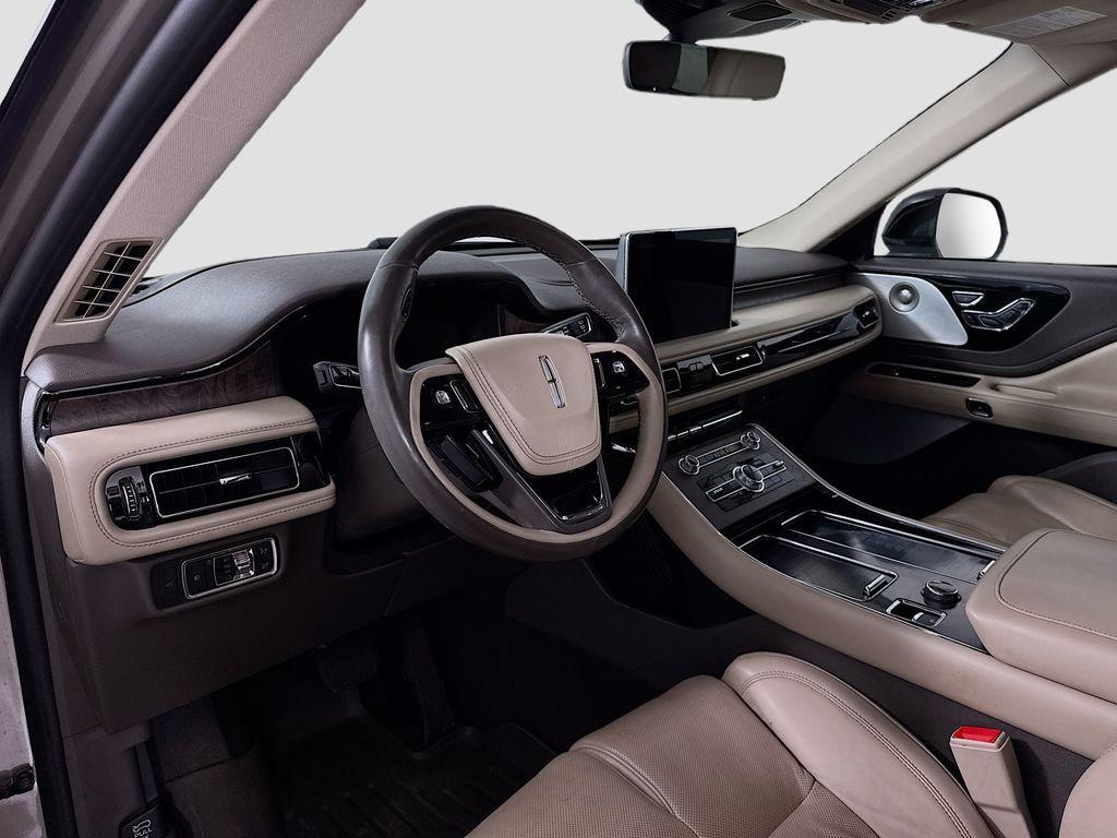 used 2020 Lincoln Aviator car, priced at $29,104