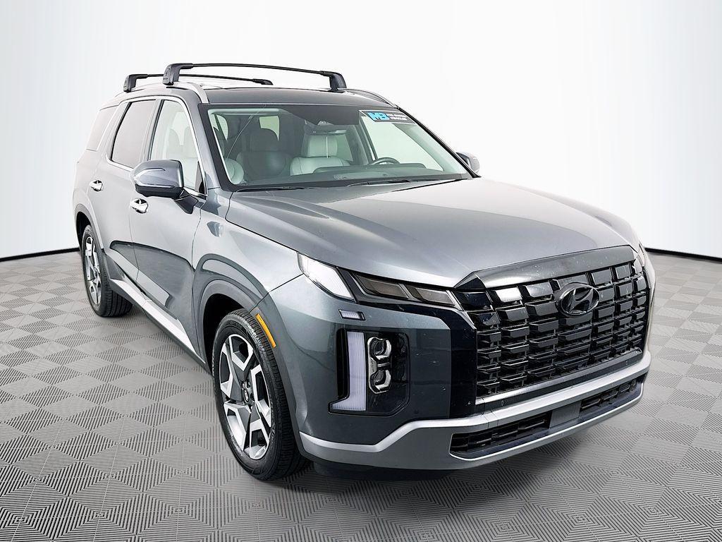 used 2024 Hyundai Palisade car, priced at $36,023