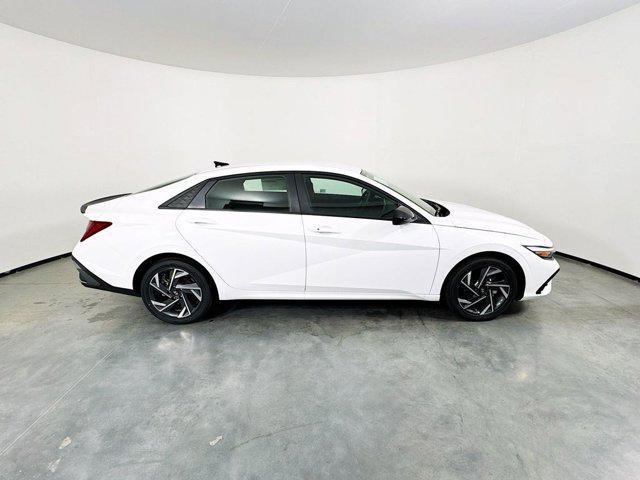 new 2025 Hyundai ELANTRA HEV car, priced at $27,319