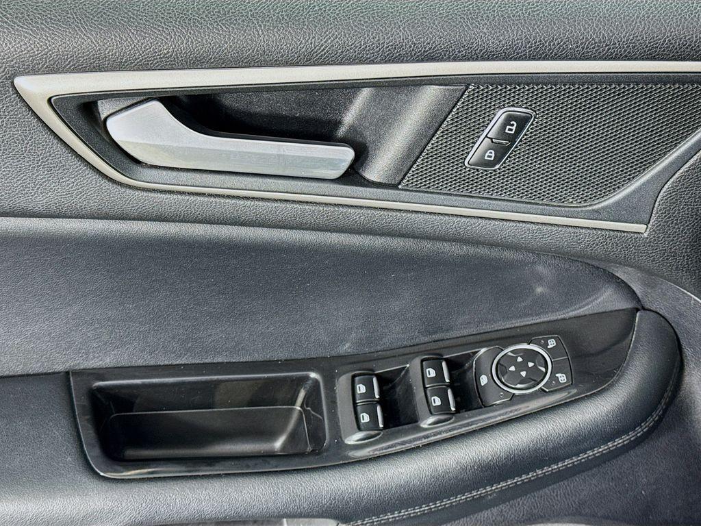 used 2020 Ford Edge car, priced at $13,977