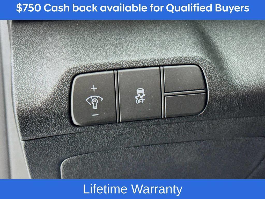 new 2025 Hyundai Elantra car, priced at $22,588