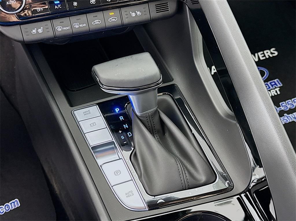 new 2025 Hyundai ELANTRA HEV car, priced at $28,997