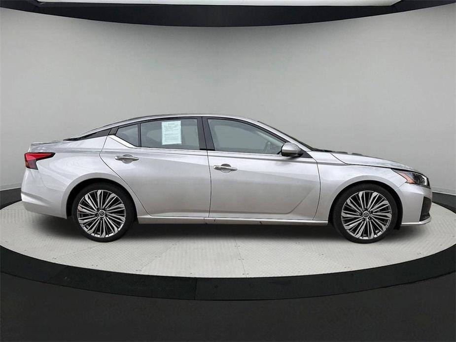 used 2023 Nissan Altima car, priced at $25,799