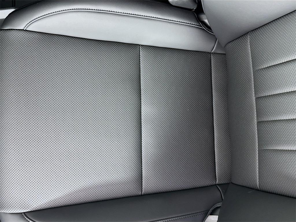 new 2025 Hyundai Santa Fe car, priced at $35,202
