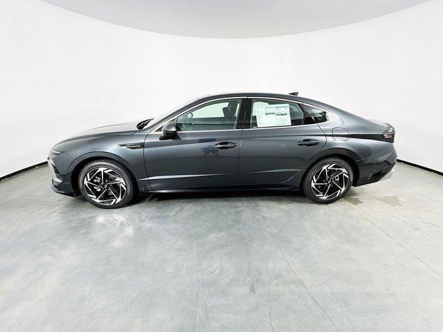 new 2025 Hyundai Sonata car, priced at $29,697