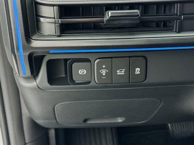 new 2025 Hyundai SANTA FE HEV car, priced at $47,296