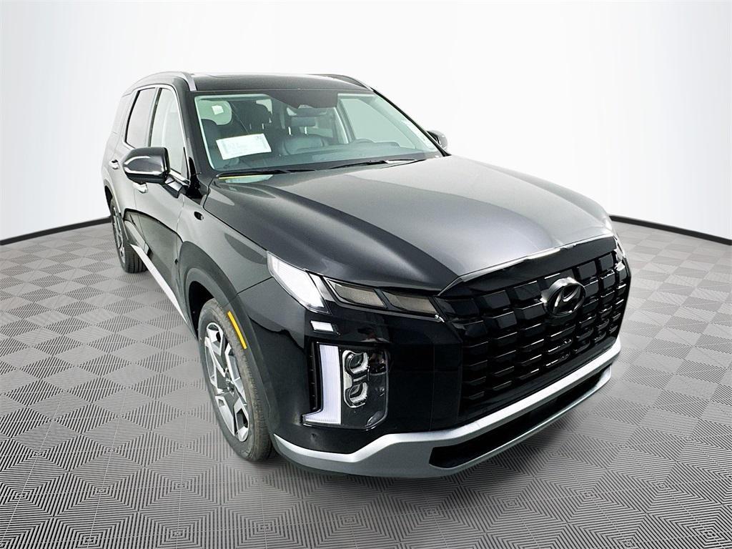 new 2025 Hyundai Palisade car, priced at $43,677