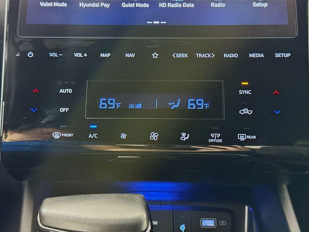 used 2024 Hyundai SANTA CRUZ car, priced at $28,993
