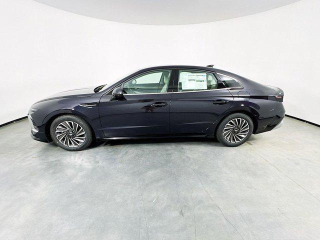 new 2025 Hyundai Sonata Hybrid car, priced at $29,939