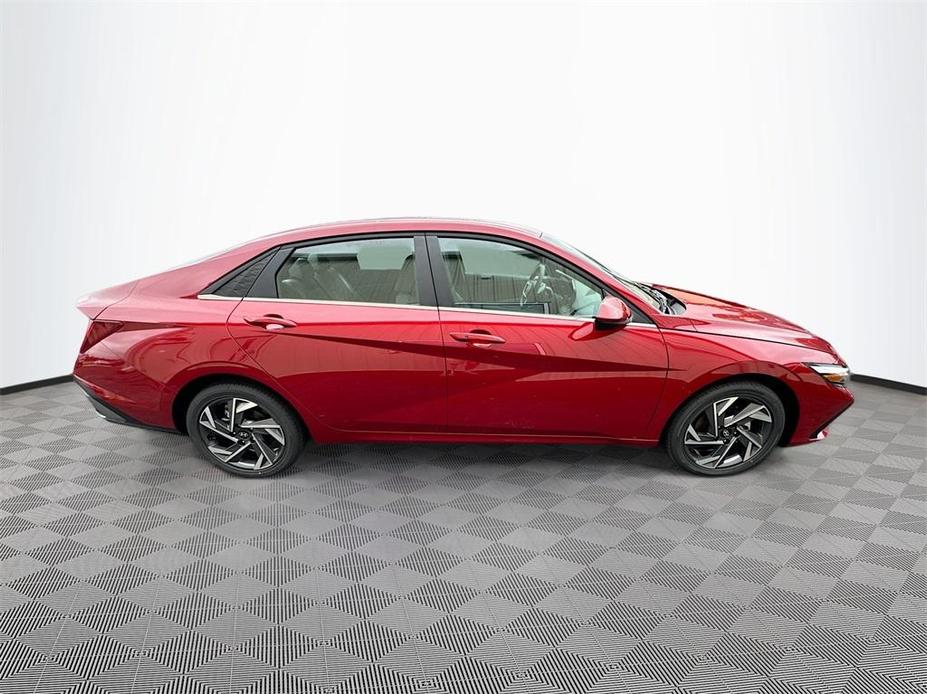 new 2025 Hyundai Elantra car, priced at $25,836