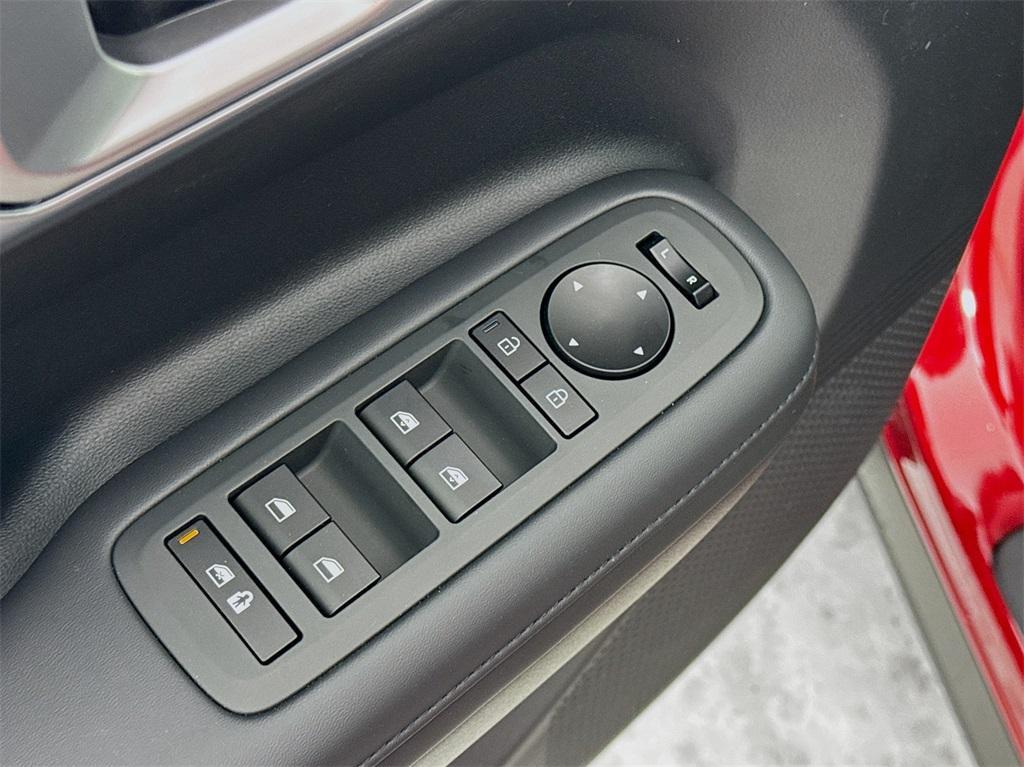 new 2025 Hyundai Santa Fe car, priced at $39,852