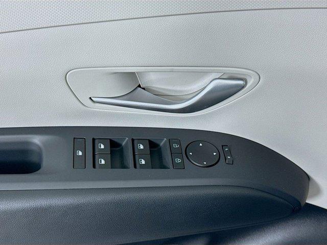 new 2025 Hyundai Tucson car, priced at $30,001