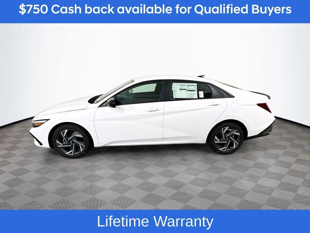 new 2025 Hyundai Elantra car, priced at $23,022