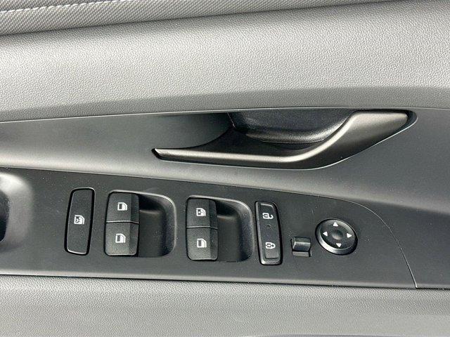 new 2025 Hyundai Elantra car, priced at $22,774