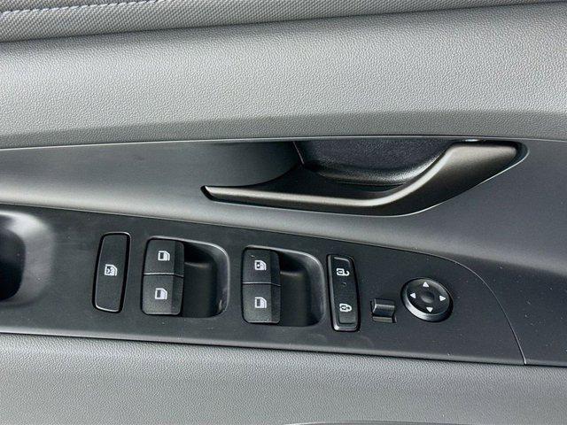 new 2025 Hyundai Elantra car, priced at $19,853