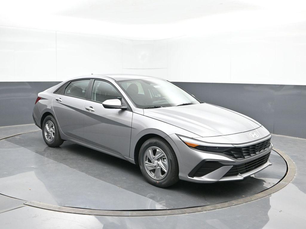 new 2025 Hyundai Elantra car, priced at $21,847