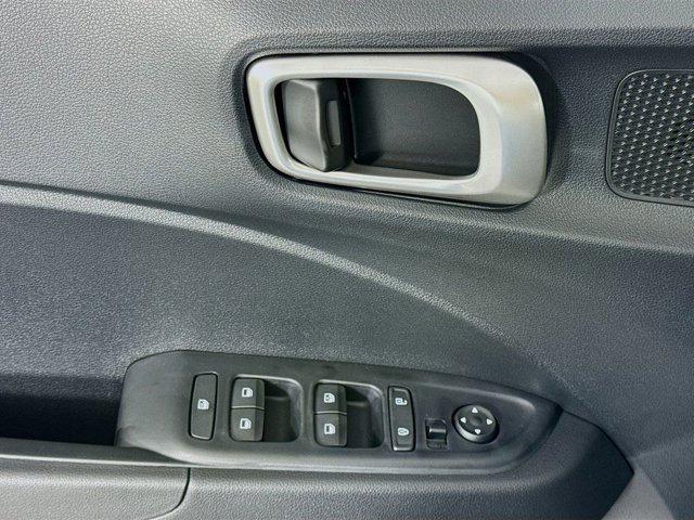 new 2025 Hyundai Venue car, priced at $23,046
