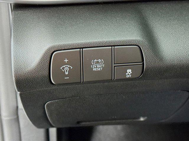 new 2025 Hyundai ELANTRA HEV car, priced at $26,751