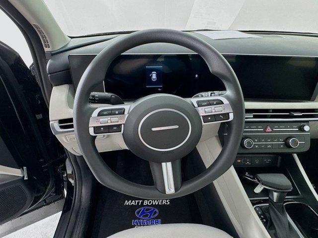 new 2025 Hyundai Tucson car, priced at $27,970