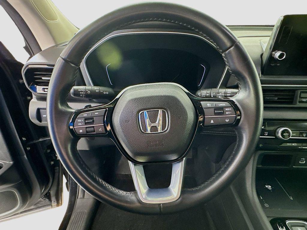 used 2023 Honda Pilot car, priced at $31,309