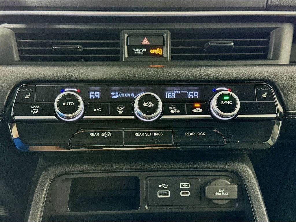 used 2023 Honda Pilot car, priced at $31,309