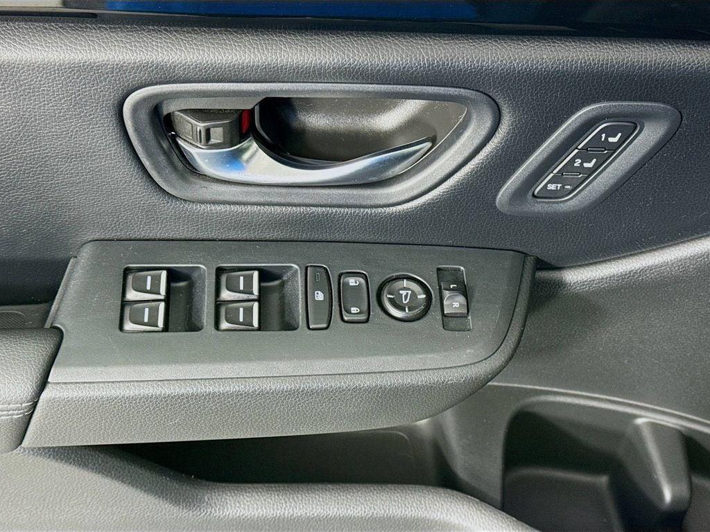 used 2023 Honda Pilot car, priced at $31,309