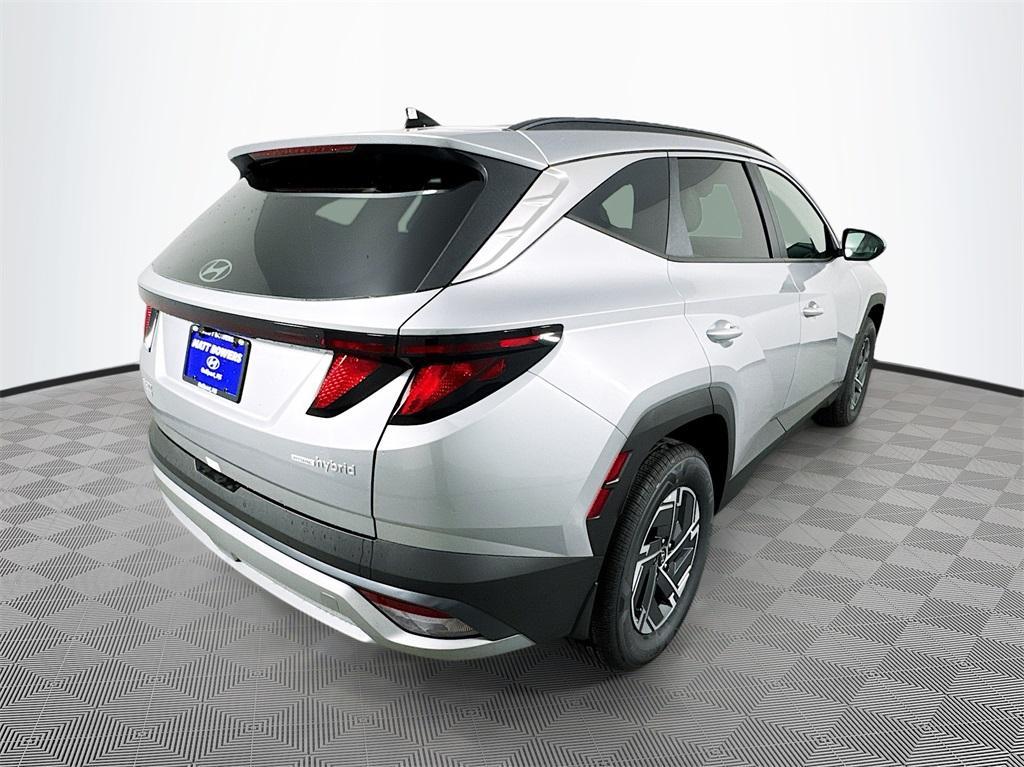 new 2025 Hyundai TUCSON Hybrid car, priced at $33,015