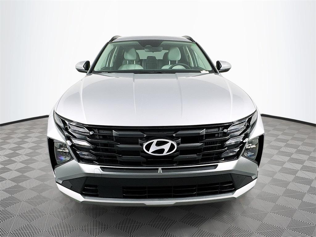 new 2025 Hyundai TUCSON Hybrid car, priced at $33,015