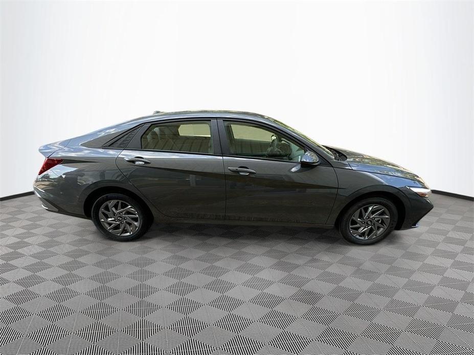 new 2024 Hyundai Elantra HEV car, priced at $24,926