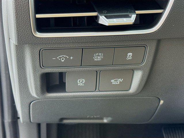 new 2025 Hyundai Sonata Hybrid car, priced at $34,809