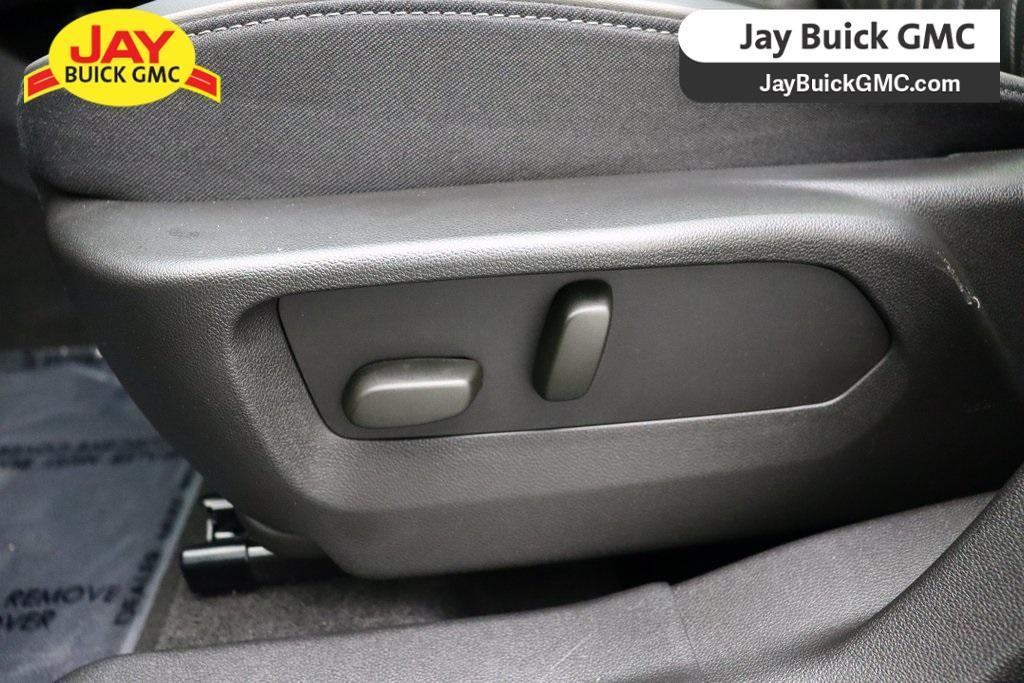 used 2023 Buick Envision car, priced at $32,440