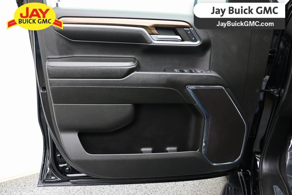 used 2024 Chevrolet Silverado 1500 car, priced at $38,560