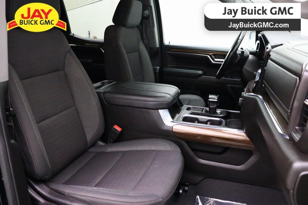 used 2024 Chevrolet Silverado 1500 car, priced at $38,560