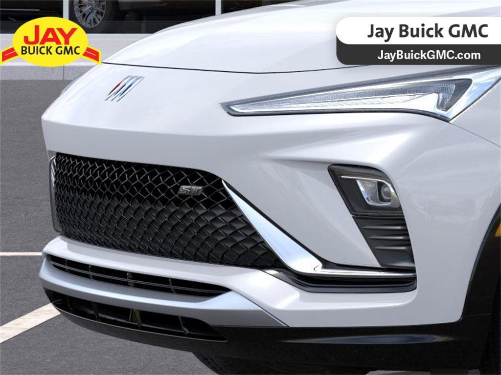 new 2025 Buick Envista car, priced at $28,780