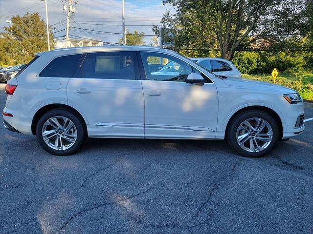 used 2023 Audi Q7 car, priced at $50,980