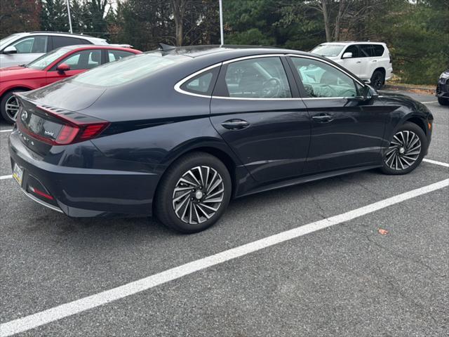 used 2022 Hyundai Sonata Hybrid car