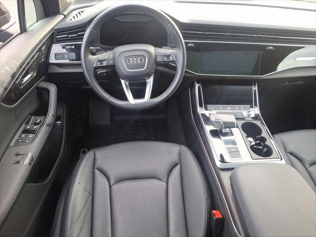 used 2024 Audi Q7 car, priced at $58,980