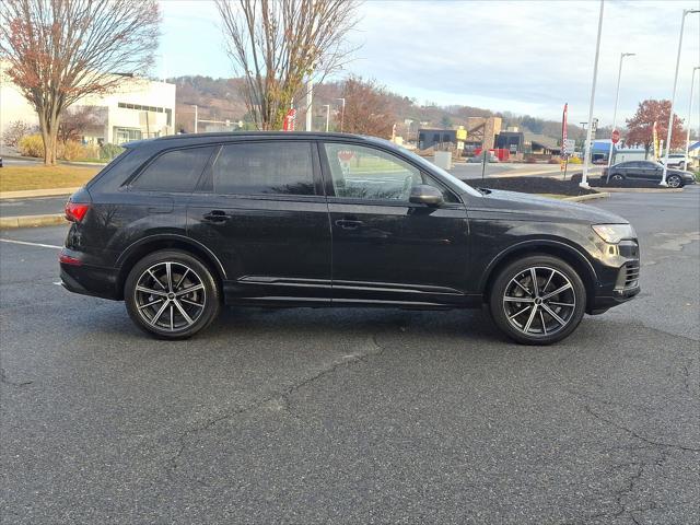 used 2024 Audi Q7 car, priced at $58,980