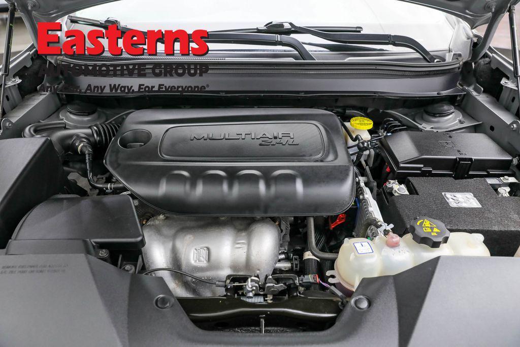 used 2023 Jeep Cherokee car, priced at $21,490