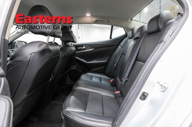 used 2023 Nissan Maxima car, priced at $24,125