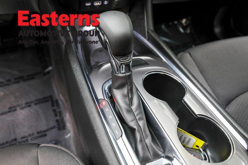 used 2022 Chevrolet Malibu car, priced at $16,490