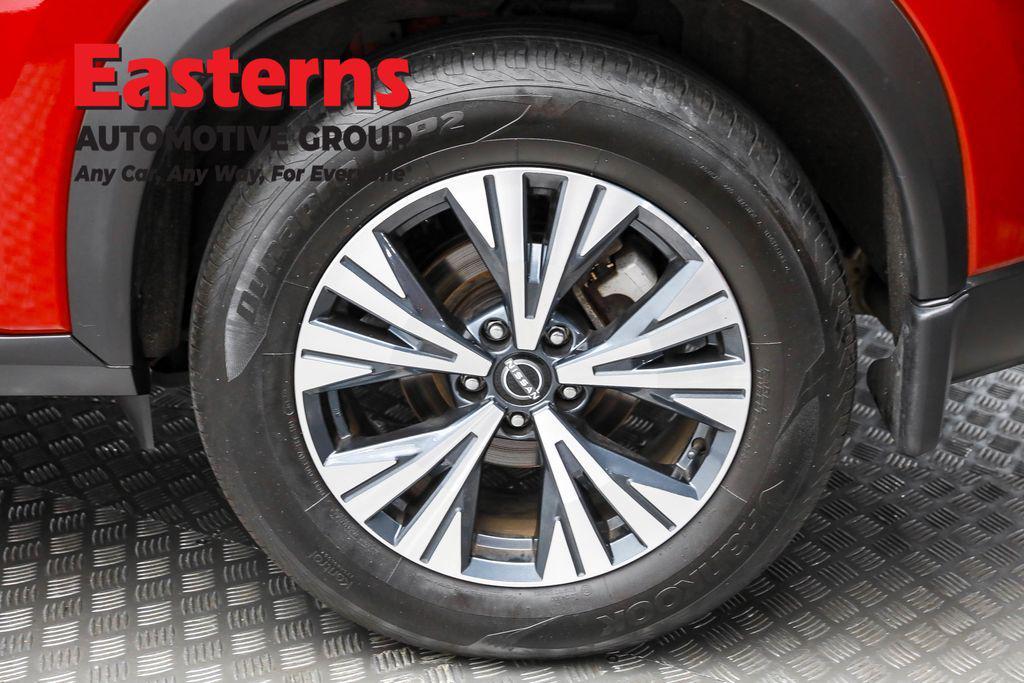 used 2022 Nissan Rogue car, priced at $23,590