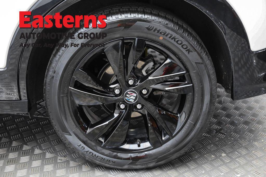 used 2024 Buick Encore GX car, priced at $21,950