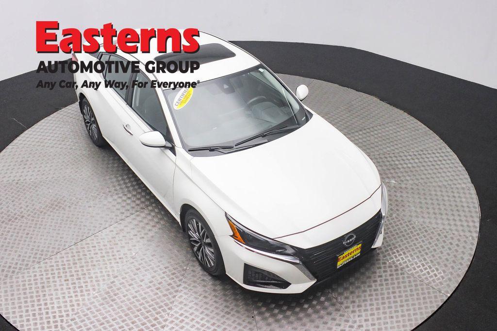 used 2023 Nissan Altima car, priced at $22,950