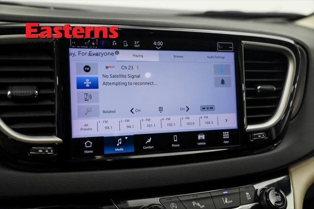 used 2022 Chrysler Pacifica car, priced at $20,490